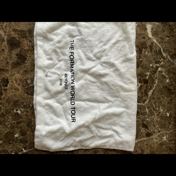 Beyoncé The Formation World Tour VIP Package - Picture 9 of 9